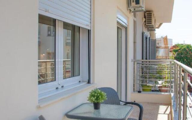 Mosaiko Kornarou 3Bedroom Modern Apartment