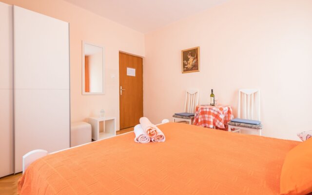 Rooms Ruža