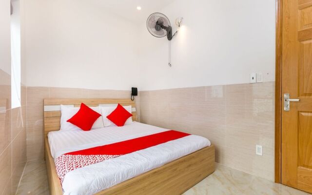 OYO 235 Ngoc Dung Hotel
