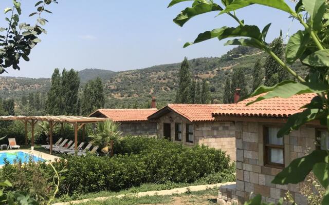 Salkim Konaklari