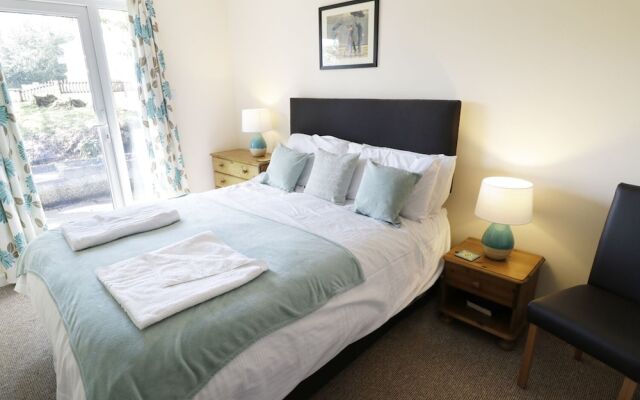 Valley Lodge 2