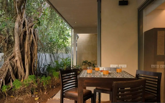 Aster by Hireavilla - 3BR w Private Pool in Parra