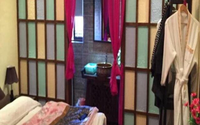 Yiya Boutique Inn