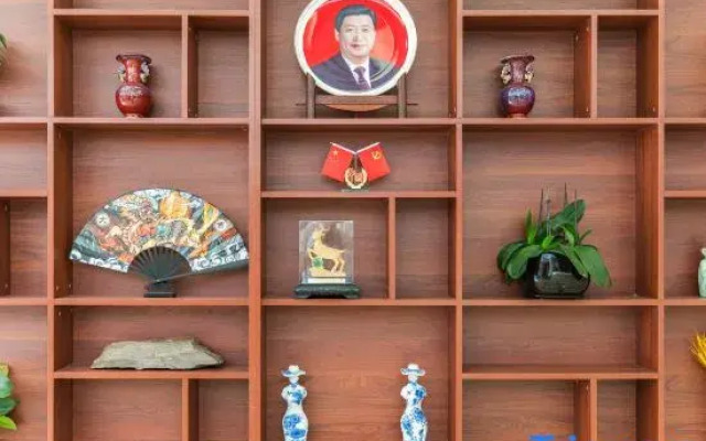 Wanfu Building Hotel (Beisheng Plaza Branch of Urumqi High-Speed Railway Station)