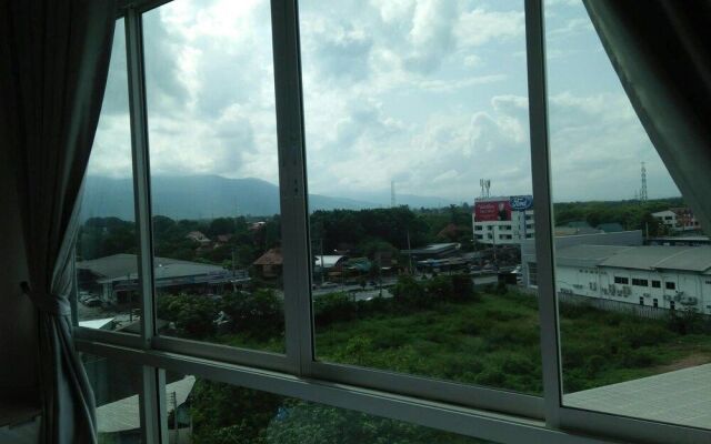 Siri Condo Chiangmai