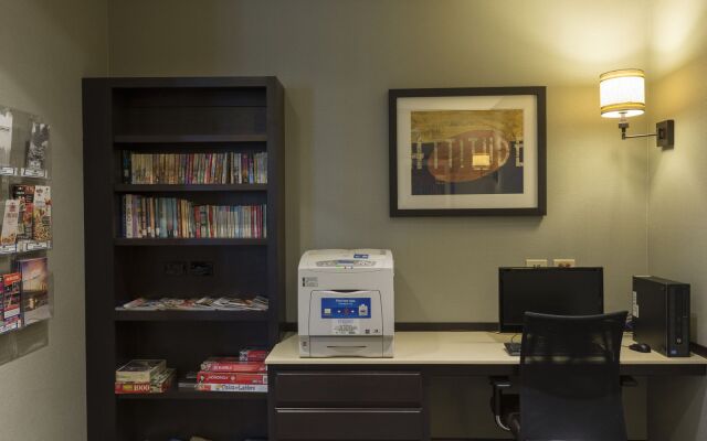 Staybridge Suites Fargo by IHG