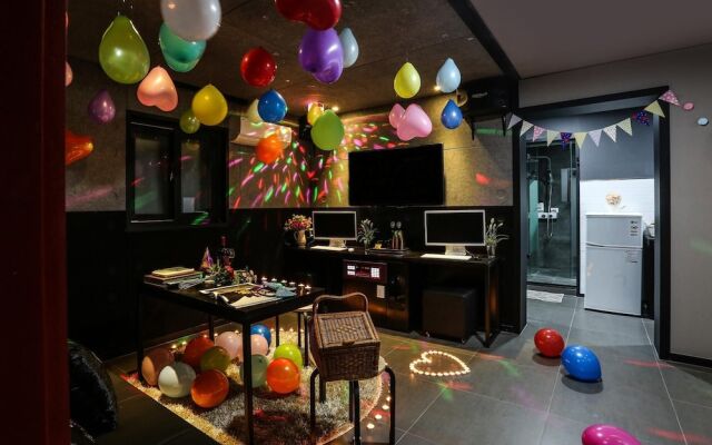 Seocheon Dalbam Hotel