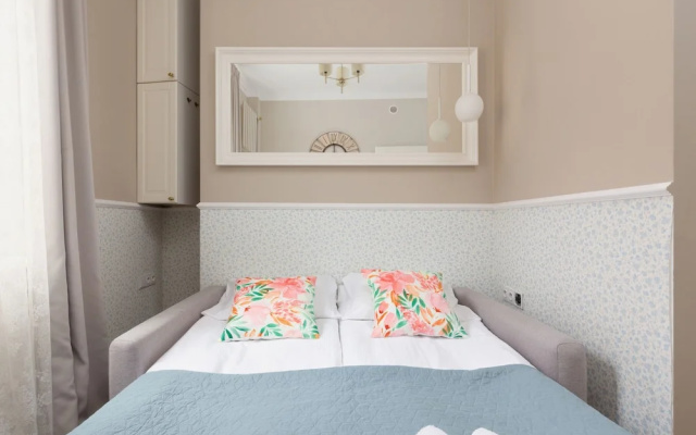 Apartment Plac Zamkowy by Renters