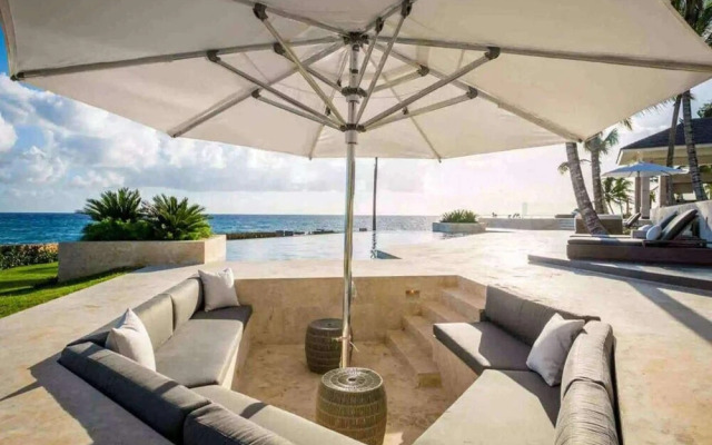 Sunny Vacation Villa 68