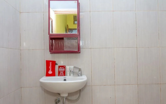 RedDoorz Syariah @ Puri Kalijaga Street