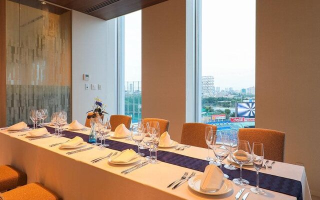 Nippon Seinenkan Hotel