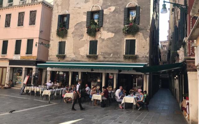 CA'Rialto