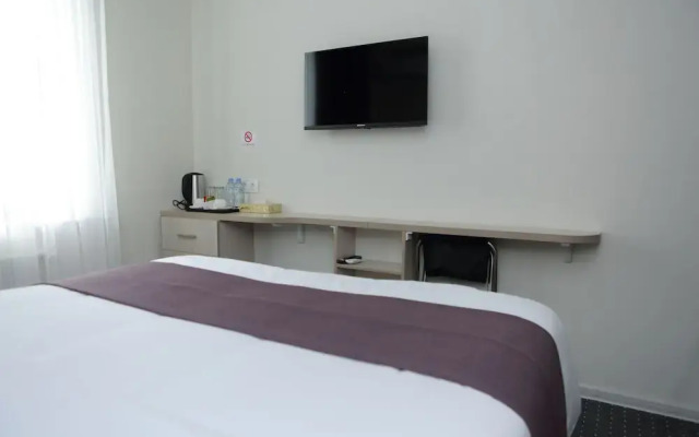 Sharaf Hotel