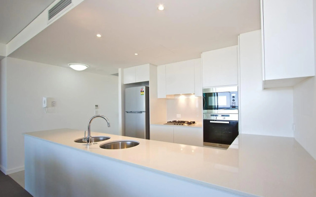 Kirra Surf Apartments