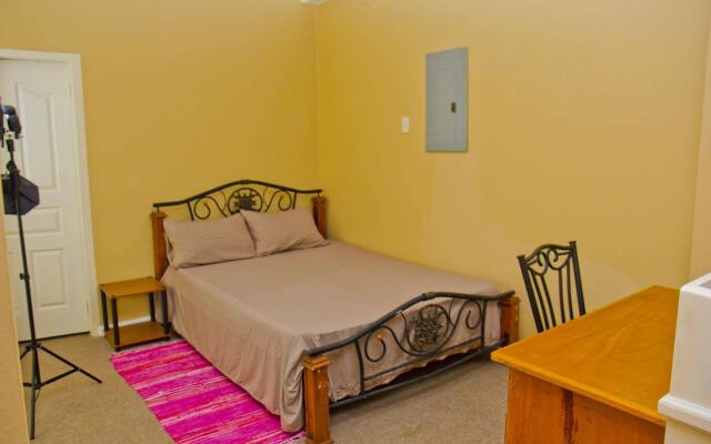 Port of Spain Sandy Guest Apartment