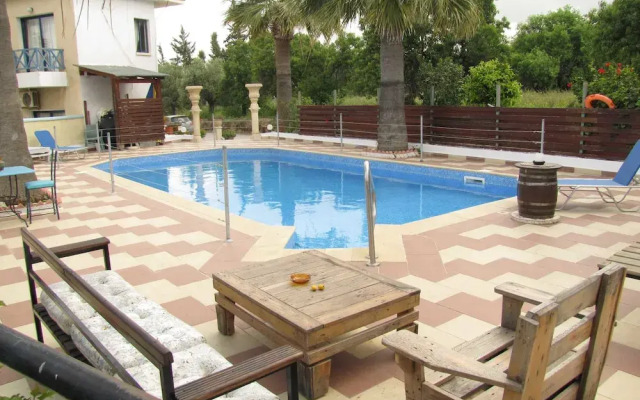 Majestic Webooking Apartments 201