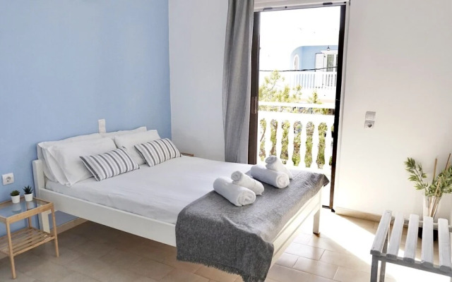 Xenios Avlais Apartments