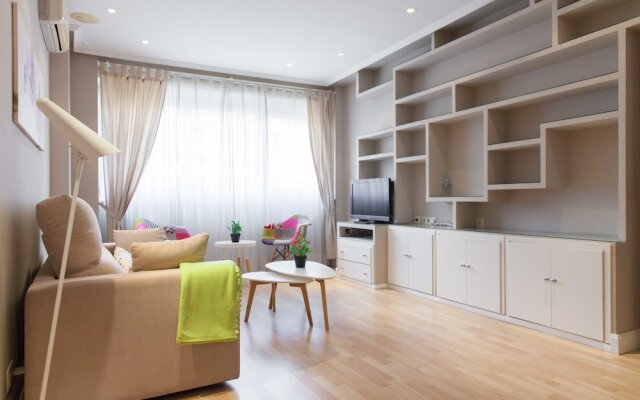 Offer Luxury Apartment Madrid