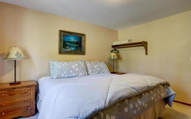 11 Camas-Hot Tub-4BR/2BA