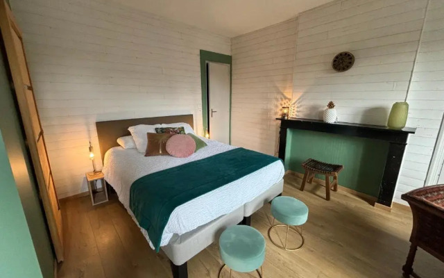 Logis Hôtel-Restaurant Le Moulin D'Artres