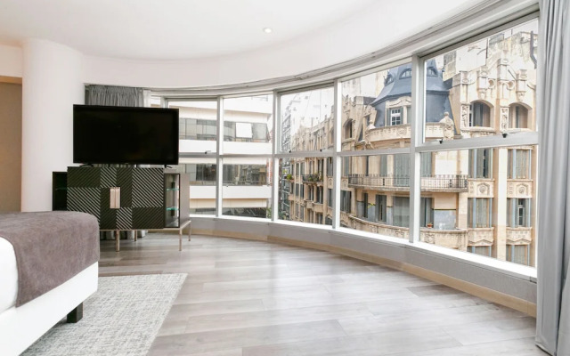 DoubleTree by Hilton Buenos Aires