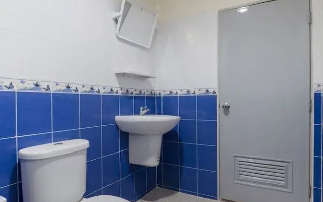 OYO 75319 Samutsin Place