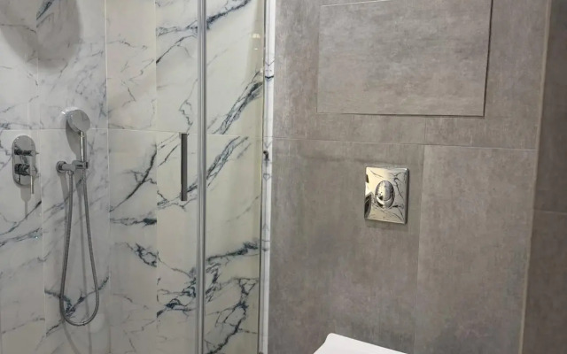 Апартаменты Море и Горы Brown на улице Фигурная