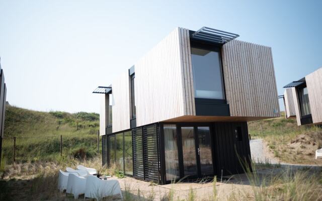 Spacious Lodge Near Zandvoort, 100 m. From the sea