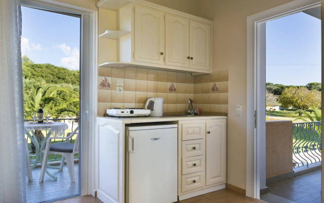 Panorama Fanari Studios & Apartments