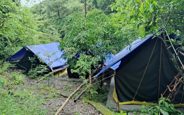 Hobo Rivercamp