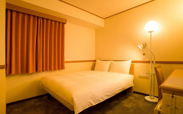 Toyoko Inn Nishitetsu Kurume-Eki Higashi-Guchi