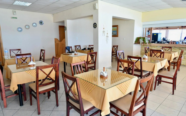 Summer View Hotel