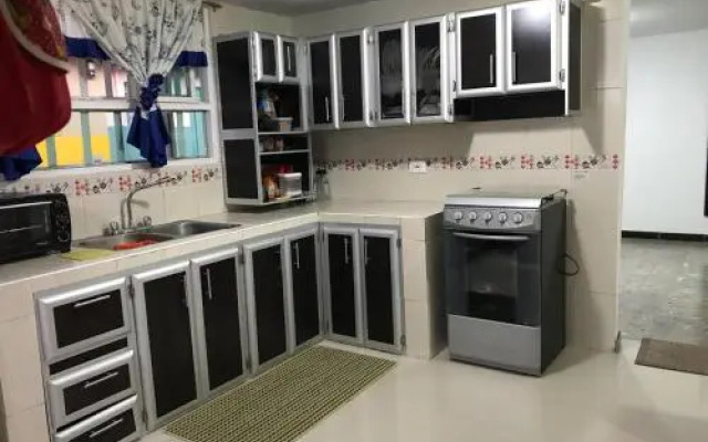 Hostal Pijao The White Corner