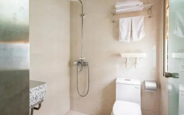 Xingxiang Hostel