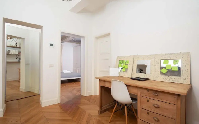 Modern 2BR Apartment in Historic Florence