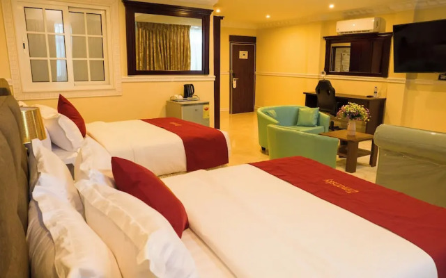 Zimansky Hotel