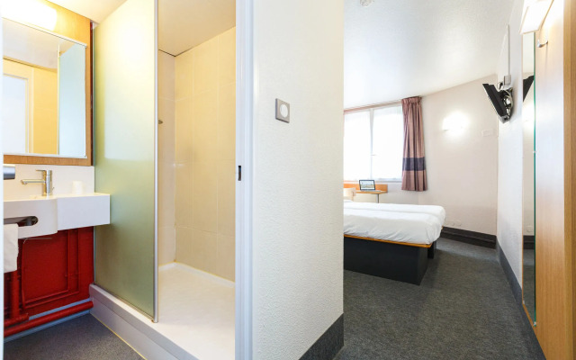 B&B HOTEL Orly Rungis Aéroport