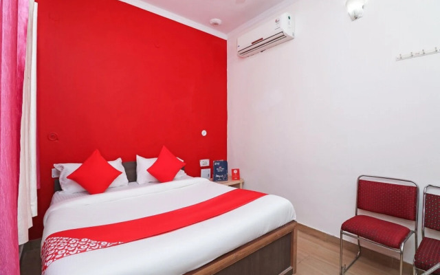 Hotel Maha Laxmi Palace by OYO Rooms