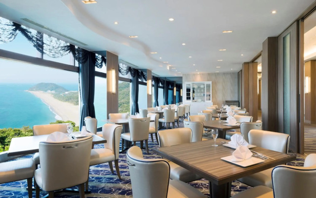 Irago Ocean Resort