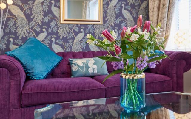 The Granville - Delightful 2-bed Victorian Apartment