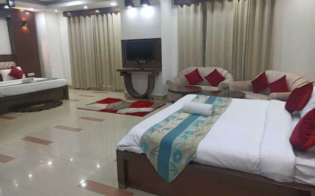 Hotel Raj Mandir