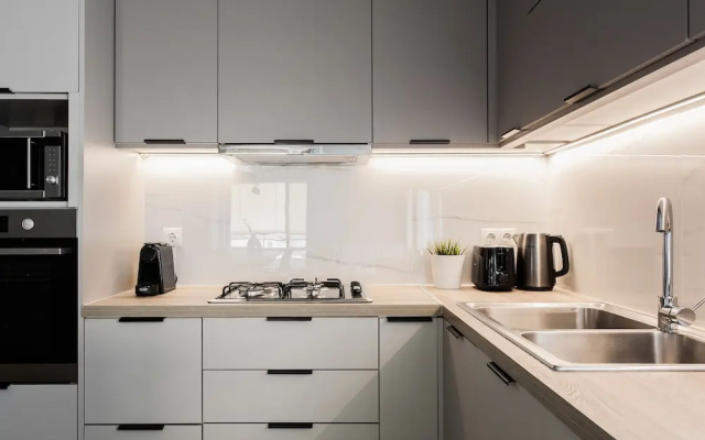 Celestial 3BR Apartment with Balcony