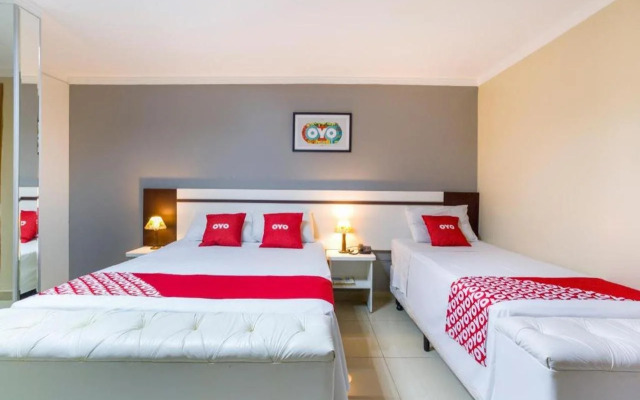 OYO Hotel Via Universitaria, Anapolis