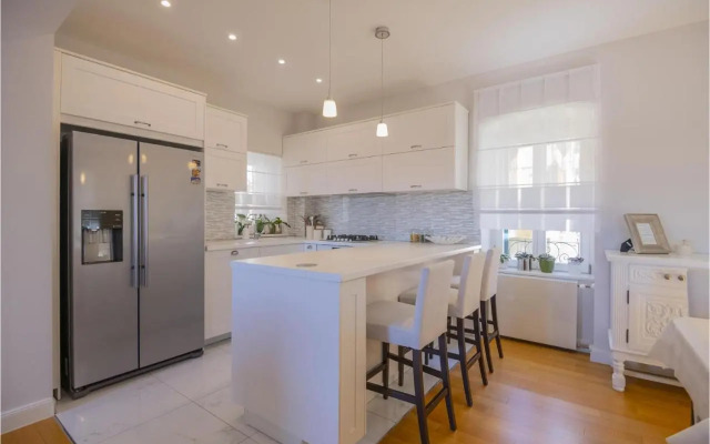 Three-Bedroom Holiday Home in Imotski