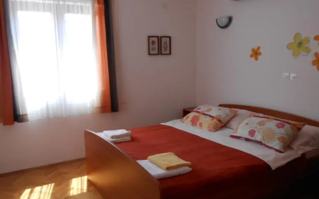Apartment Brigita Rogoznica