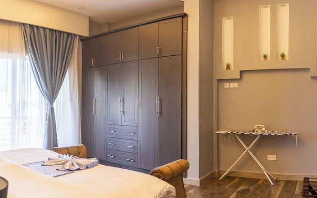 Belleview Apartments