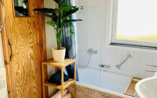 Komfort-Ferienhaus - Extertal-Ferienpark für 1-5 Personen Sauna Natur