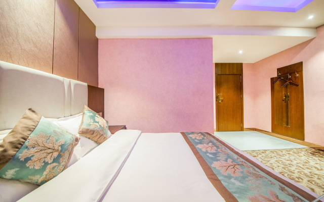Xi'an Junyue Hot Spring Business Hotel
