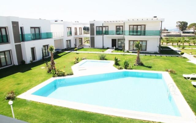 Aegean Pearl Suites