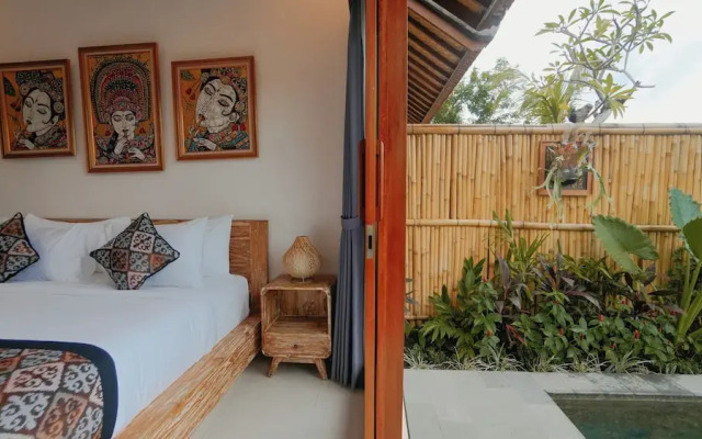 Uma Rimbun Pool Villa by Uniquecations